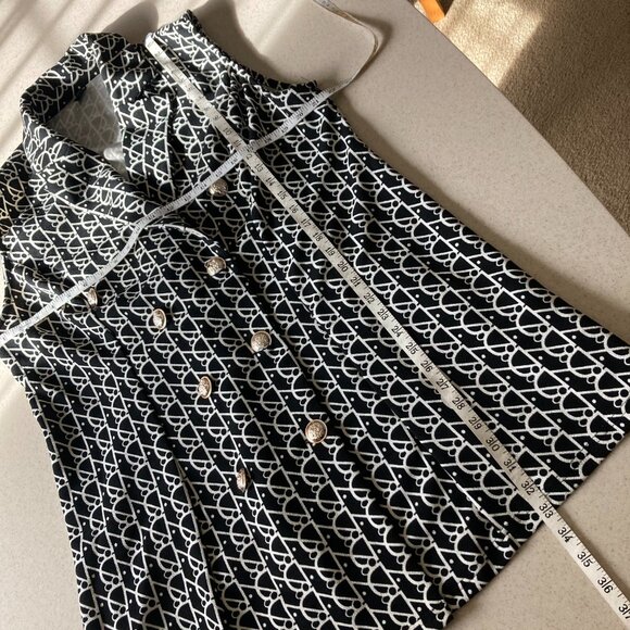 Shein NWOT Plus Women Size 2 XL Button Vest - Picture 8 of 13